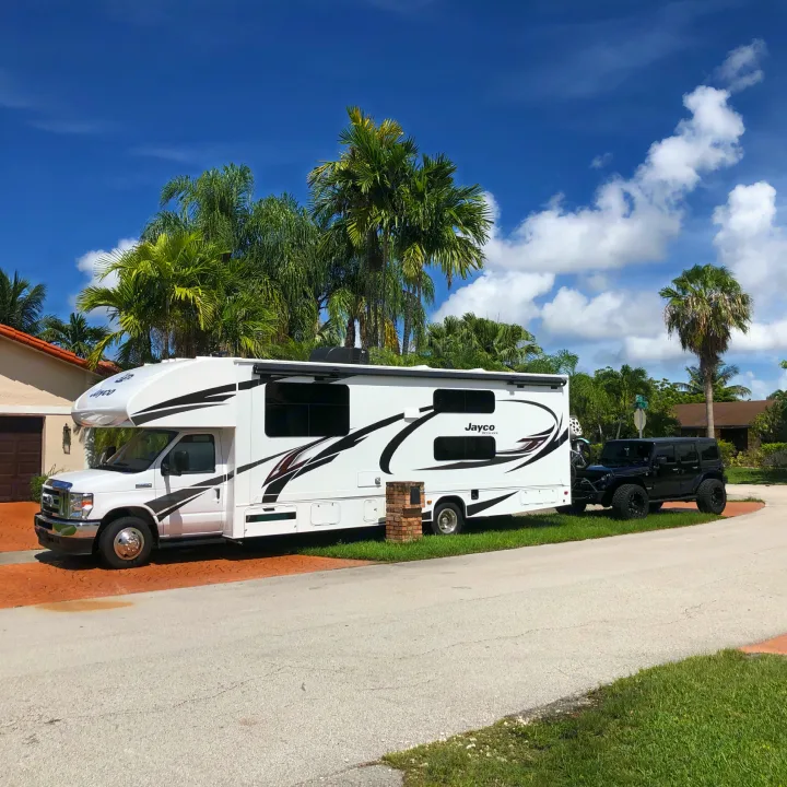 TOWING MY JEEP CROSS COUNTRY 7000 MILES. Jayco Redhawk 2022