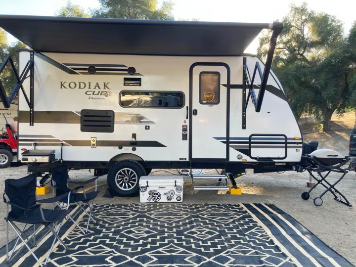 Dutchmen Kodiak 2021