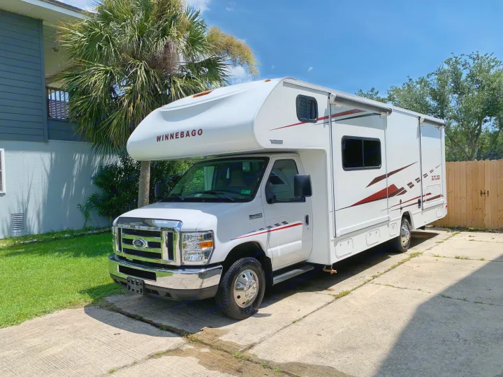 Winnebago Outlook 2019