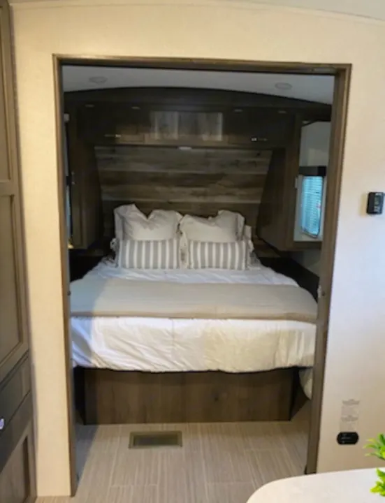 Cozy and private master bedroom. Keystone Passport 2021