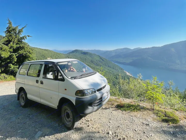 Mitsubishi ROSA 1994