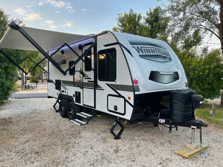 Winnebago Micro Minnie 2021