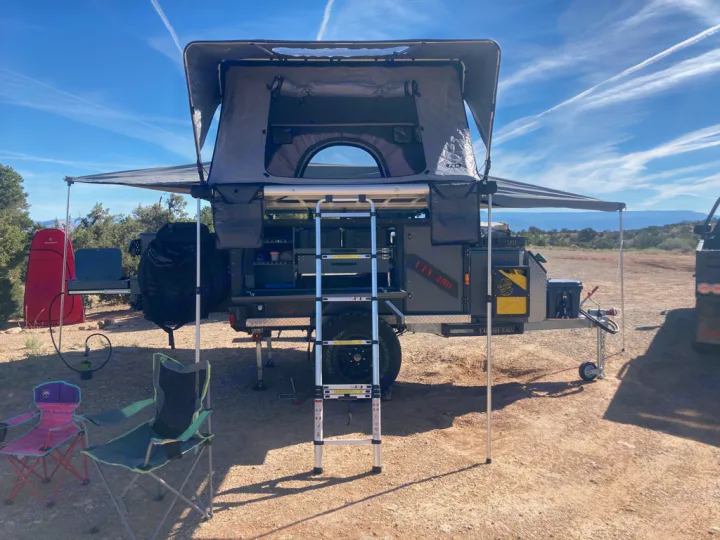 Now that's camping!. Conqueror UEV 390 Custom 2018
