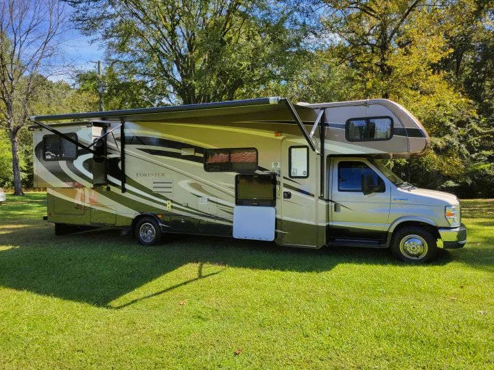 This Forester RV rental, with awning. Forest River Forester 3011DS 2015