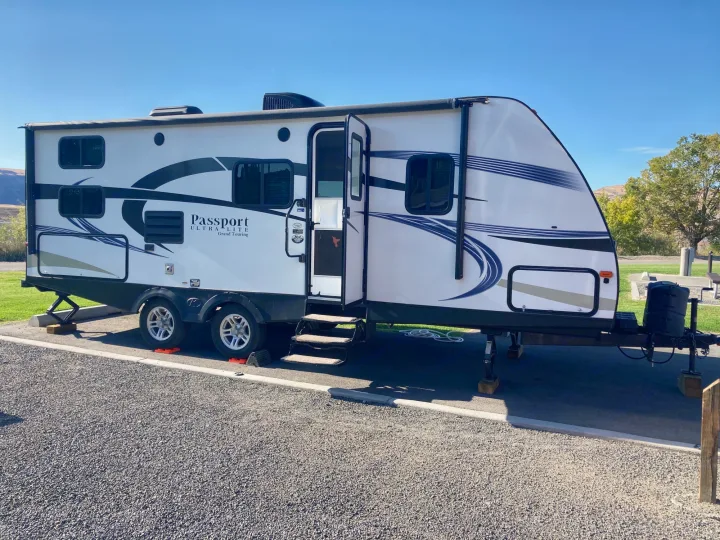 Keystone Camplite Ultra 2016