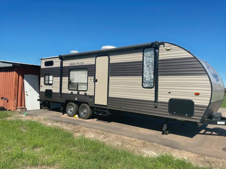 Forest River Cherokee Grey Wolf 2018