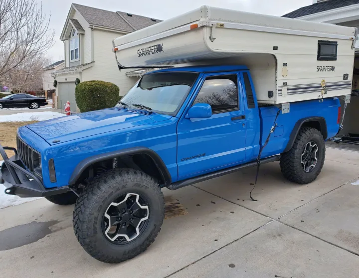 Skamper Slide-In Truck Camper 1993