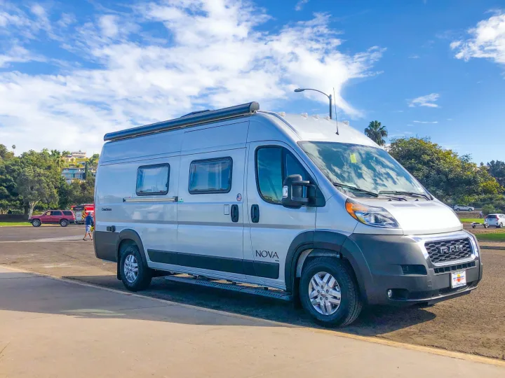 Coachmen Nova 2021