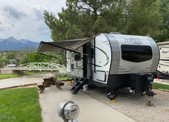 Little Casita. Forest River Rockwood Mini Lite 2020