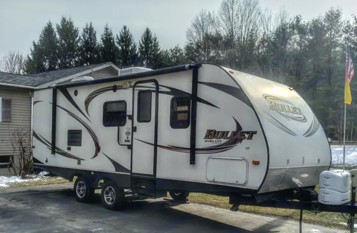 Keystone RV Bullet Ultra Lite 2012