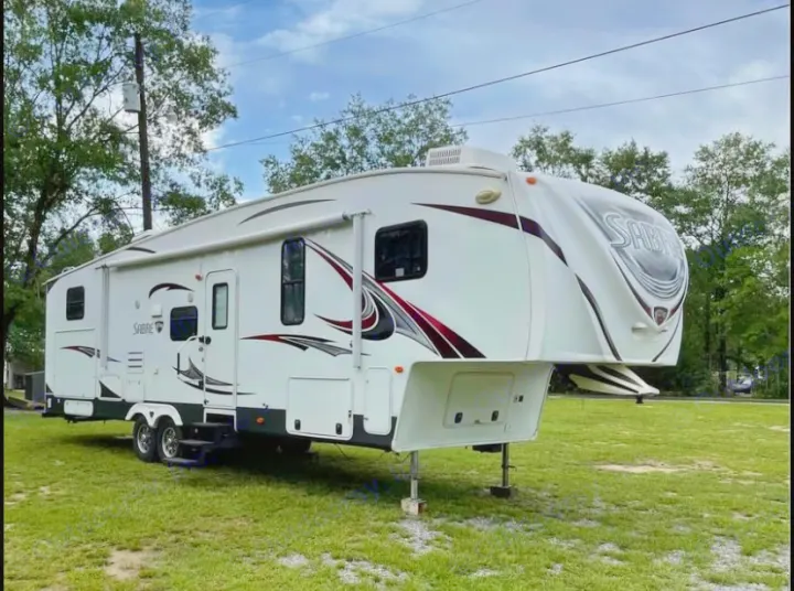 Palomino Sabre 2013