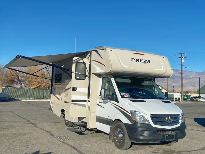 Mercedes-Benz Prism 2016