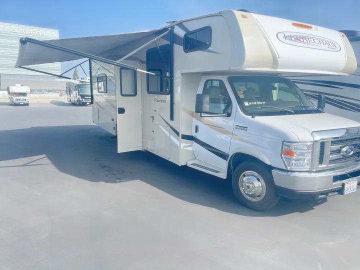 coachman 27MH 2019