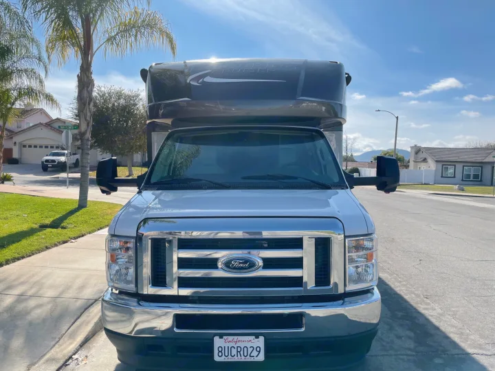 Front of RV. Gulf Stream B Touring Cruiser 2021