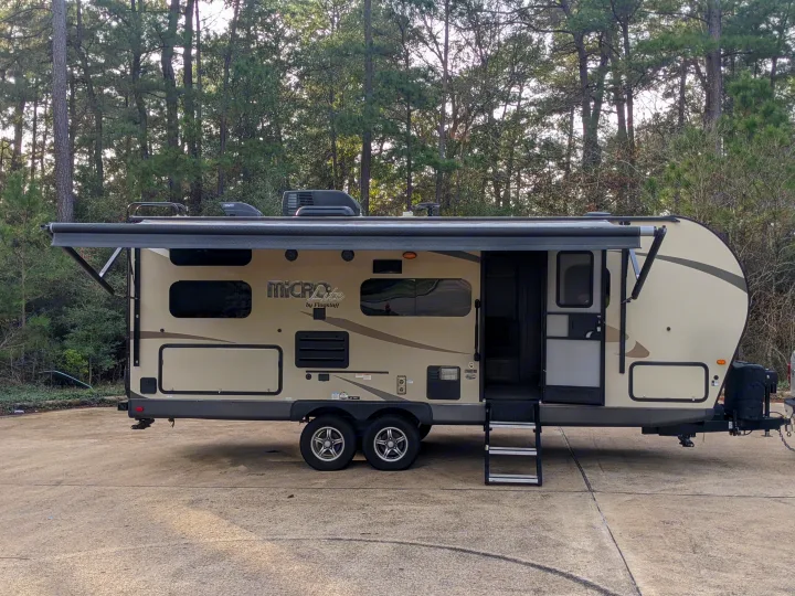 Forest River Flagstaff Micro Lite 2020