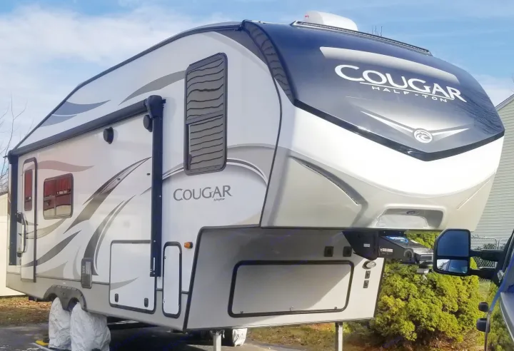 She fits great in the parks because she is short but we still need space to maneuver so check your sites well. We like to have 30' or bigger sites.. Keystone RV Cougar 2020