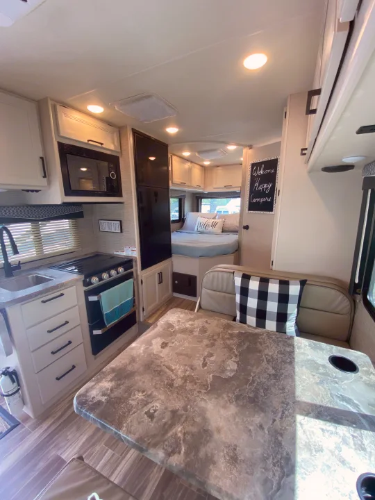 Thor Motor Coach Four Winds 2021