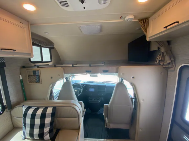 Thor Motor Coach Four Winds 2021