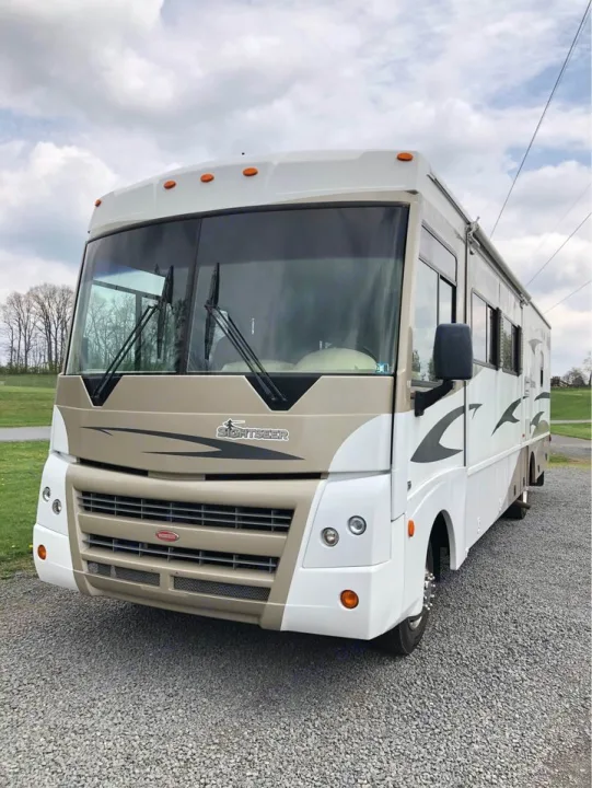 Winnebago Sightseer 2008