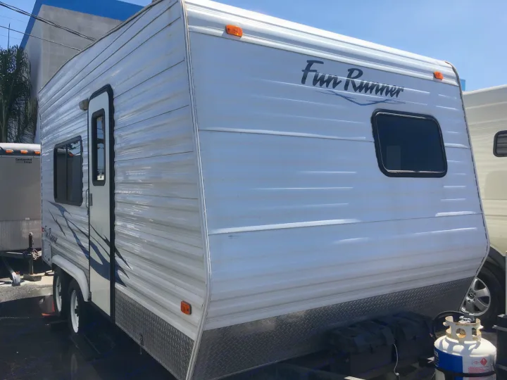 Sleeps 3. Carson Trailer Fun Runner 2006