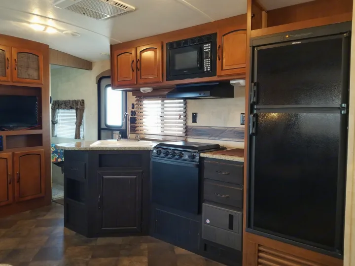 Kitchen area. Keystone RV Springdale 2013