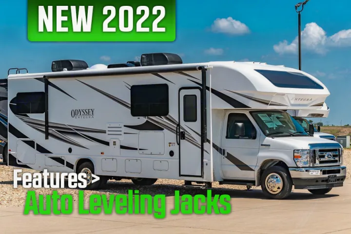 Beautiful Brand New Entegra 31F - Farmhouse interior - Dual A/C. Entegra Coach odyssey 2022