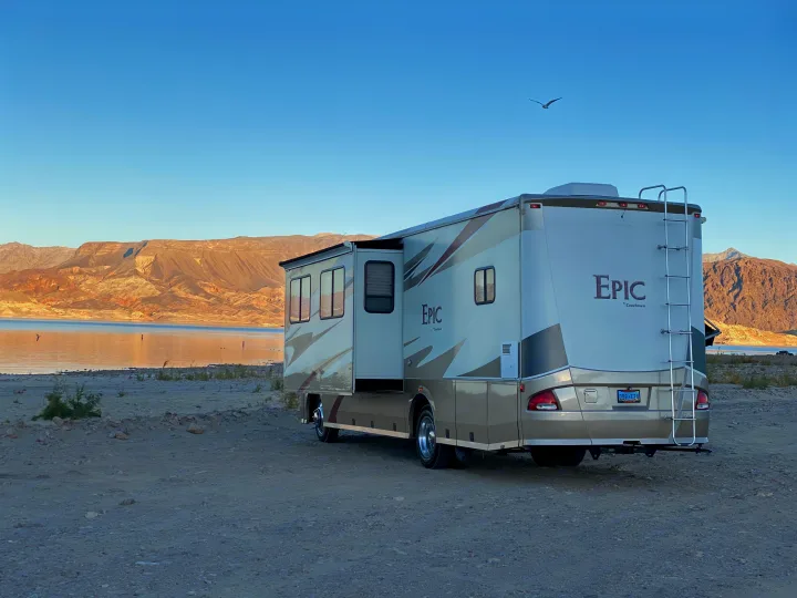 Coachmen Epic 2006
