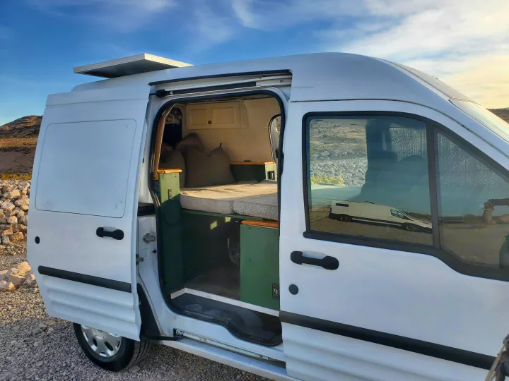 Ford Transit 2011