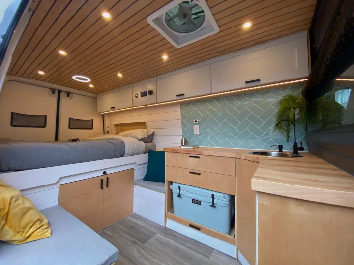 Mercedes-Benz Sprinter 2015