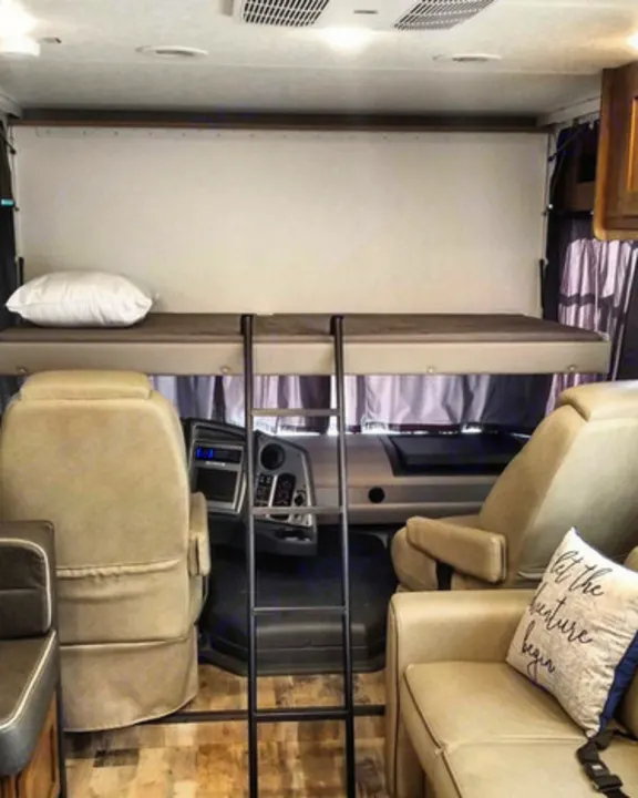 Coachmen Pursuit 2020