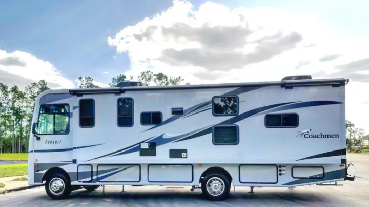 Coachmen Pursuit 2020
