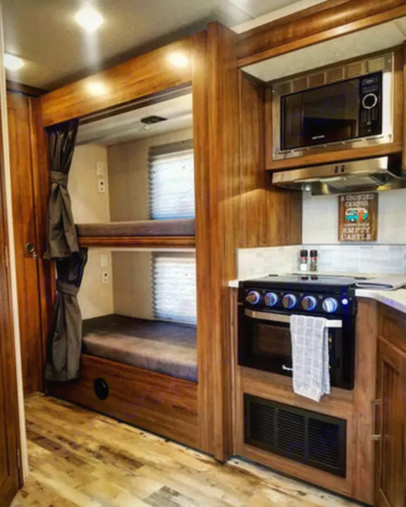 Coachmen Pursuit 2020