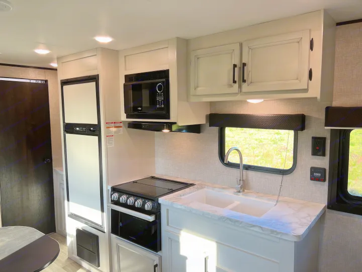 Farmhouse style kitchen . Jayco Jay Flight 2022