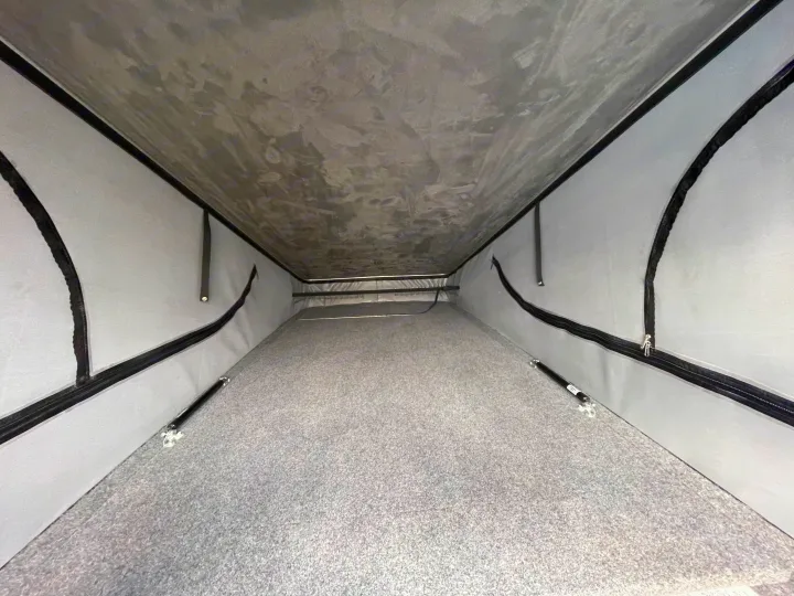 Pop up bed. Volkswagen Campervan 2021