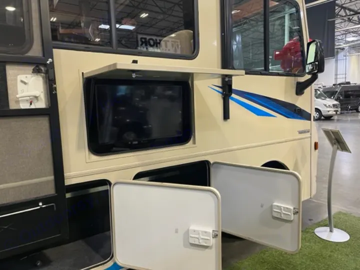 This RV rental features an outdoor TV & open storage bays, perfect for entertainment & gear.. Winnebago Vista 2019