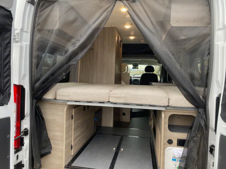 Winnebago Solis 2021