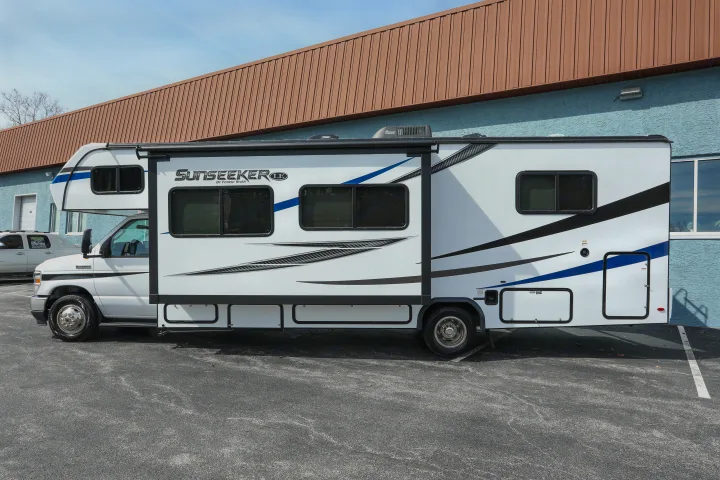 Forest River Sunseeker 2022