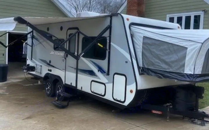 Jayco Jay Feather 2017