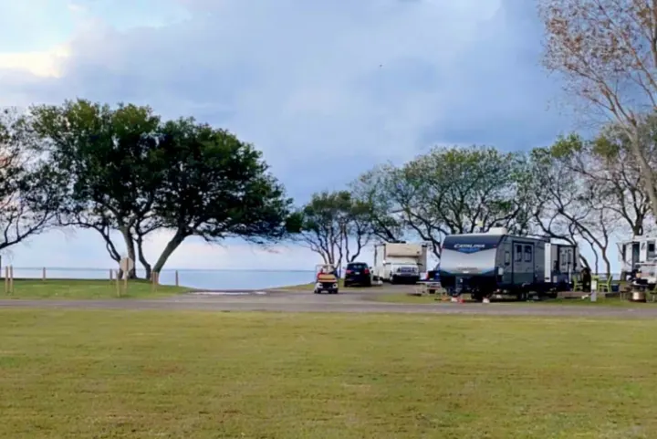 Beautiful spot, perfect for fishing the Sound.  Had an amazing view of the sunrise the next morning.. Coachmen 263bhsck 2021