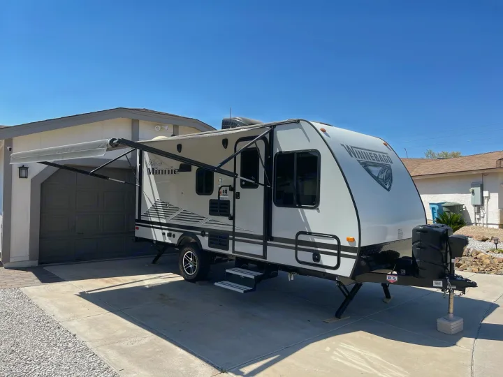 Winnebago Micro Minnie 2020