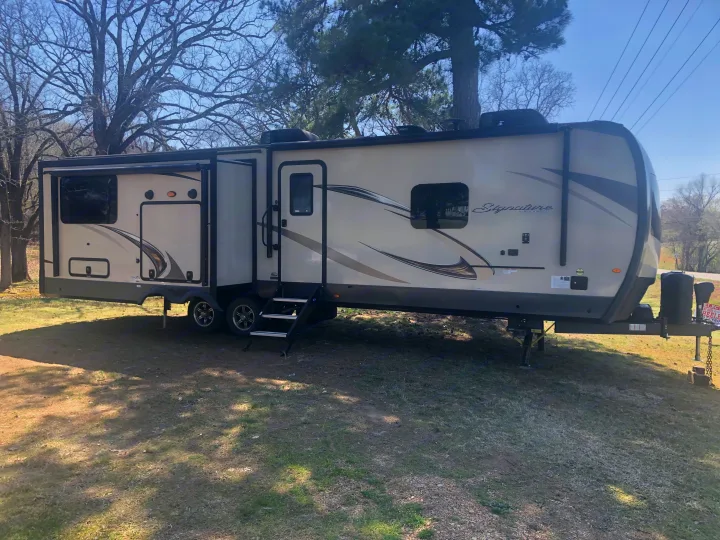 Forest River Rockwood Signature 2019