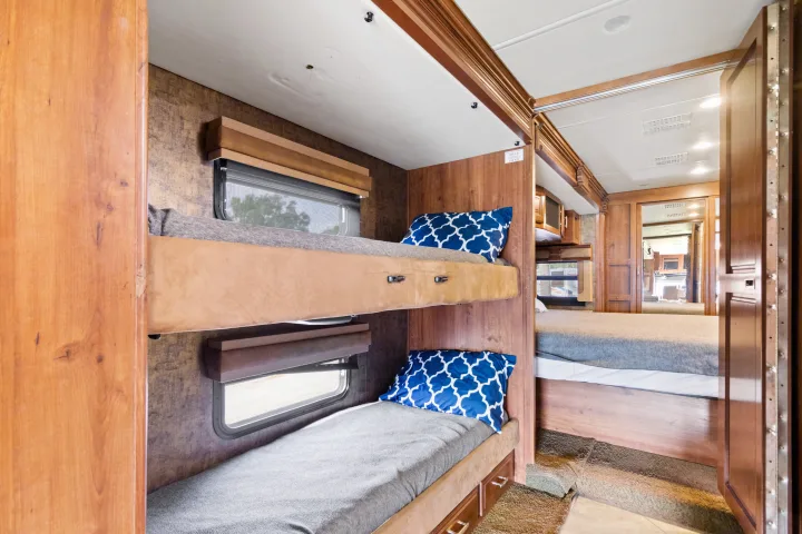 Fleetwood DISCOVERY 2014