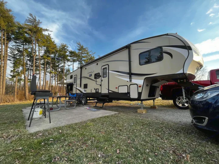 Keystone RV Hideout 2018