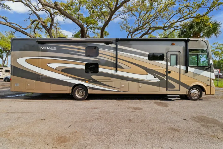 Coachmen Mirada 2016