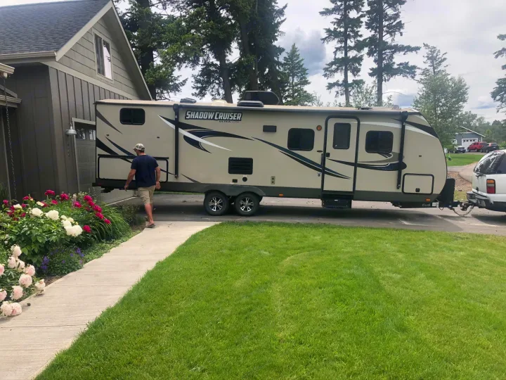 Cruiser Rv Corp Shadow Cruiser 2016