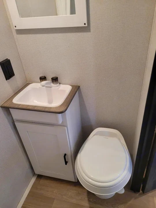 Keystone RV Hideout 2021