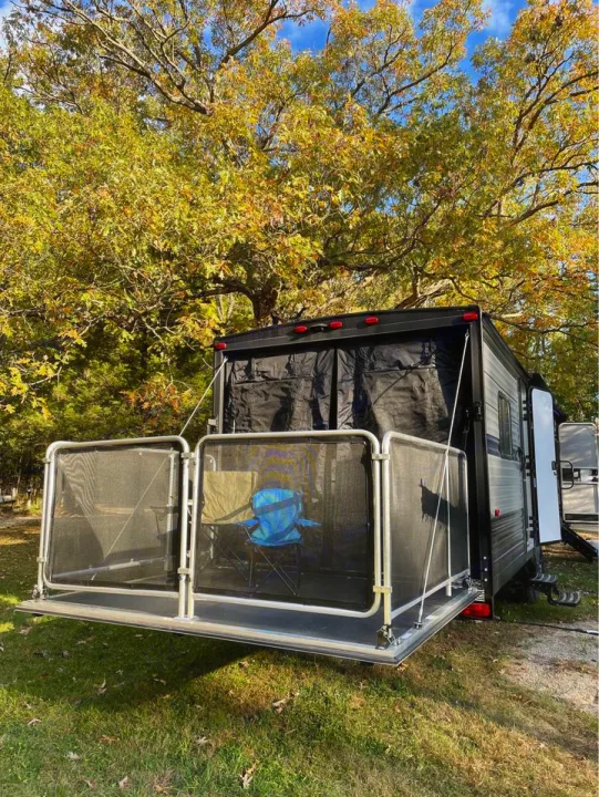 Forest River Cherokee Grey Wolf 2019