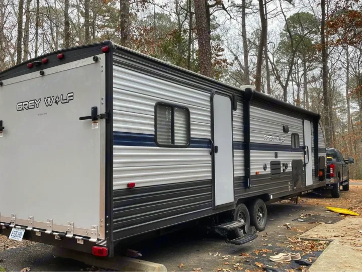 Forest River Cherokee Grey Wolf 2019