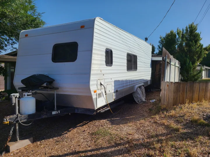 Carson Trailer 24' Enclosed 2005