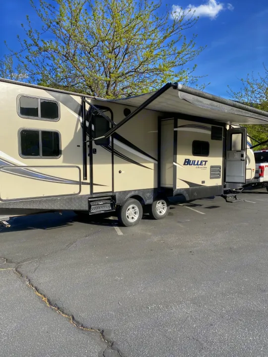 Keystone RV Bullet Ultra Lite 2017